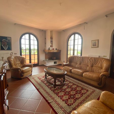 Villa Maria Cascina Luaran gambar